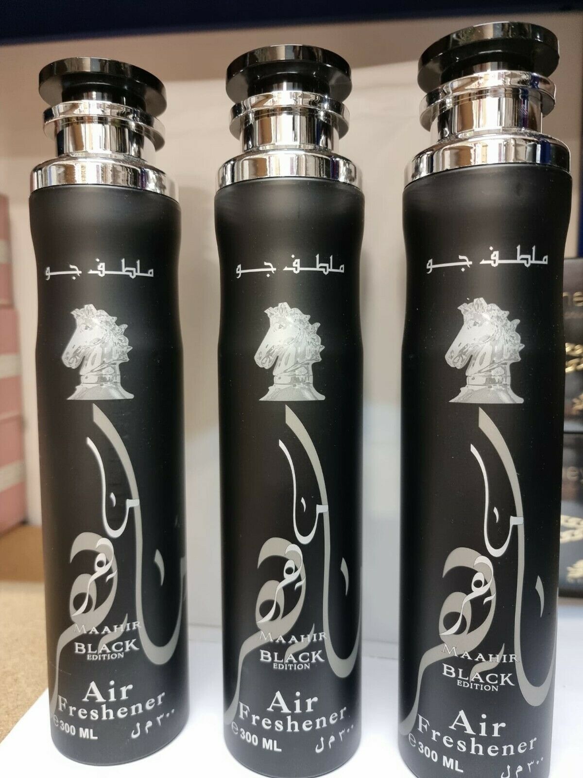 Lattafa Maahir Black Rumspray 300 ml